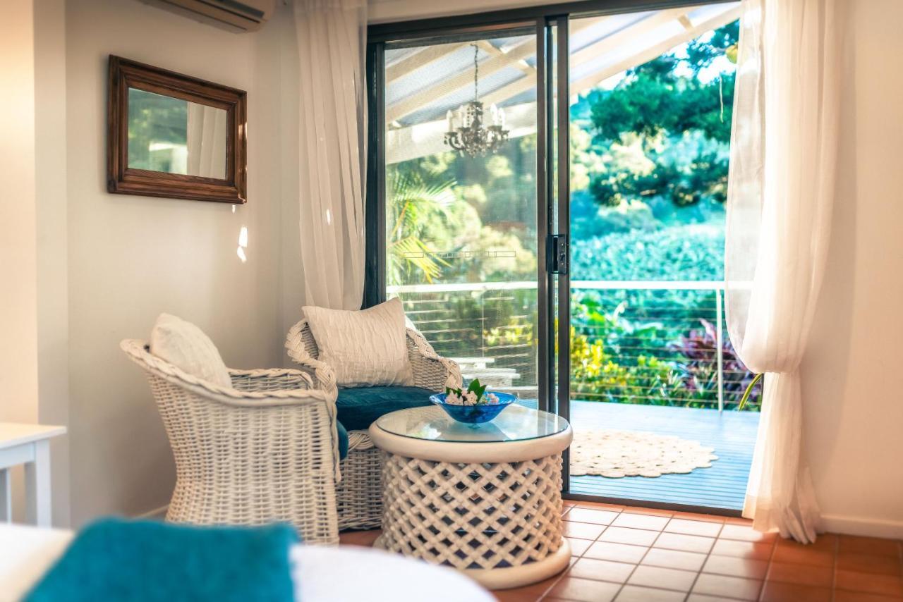 Sensom Boutique Bed And Breakfast Sapphire Beach Exterior photo