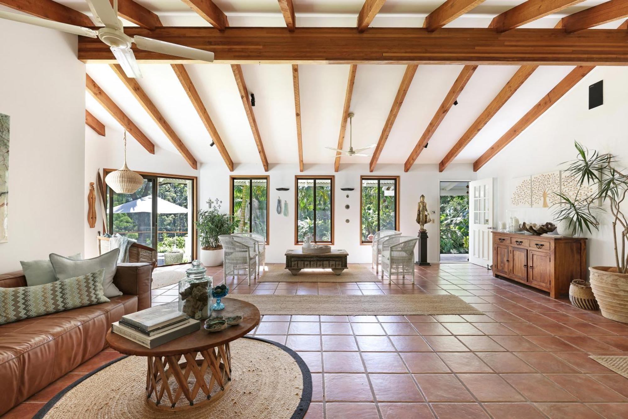 Sensom Boutique Bed And Breakfast Sapphire Beach Exterior photo
