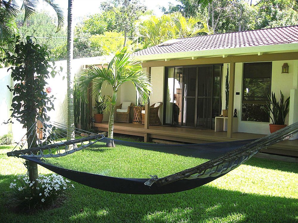 Sensom Boutique Bed And Breakfast Sapphire Beach Exterior photo